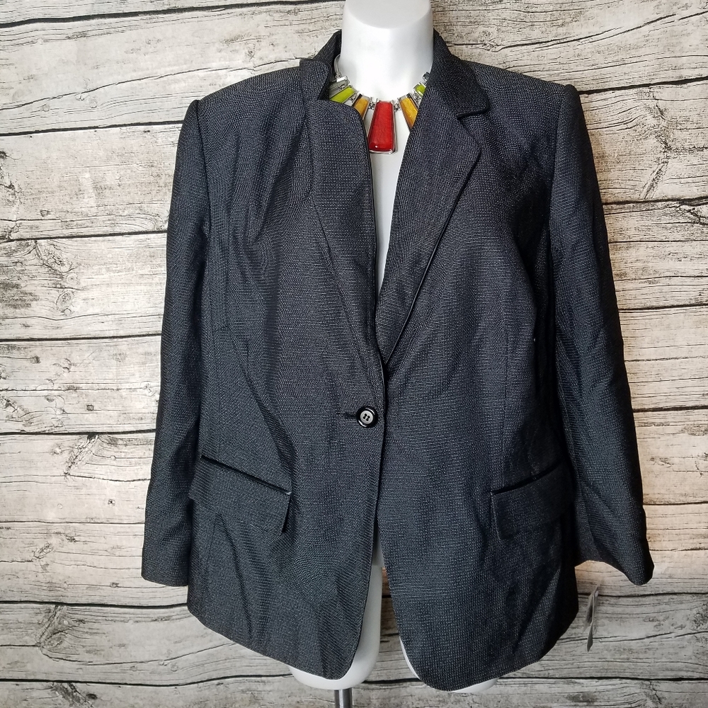 John Meyer Collection Charc Blazer Size 24W.Pit to pit approx:  25 inches Rig